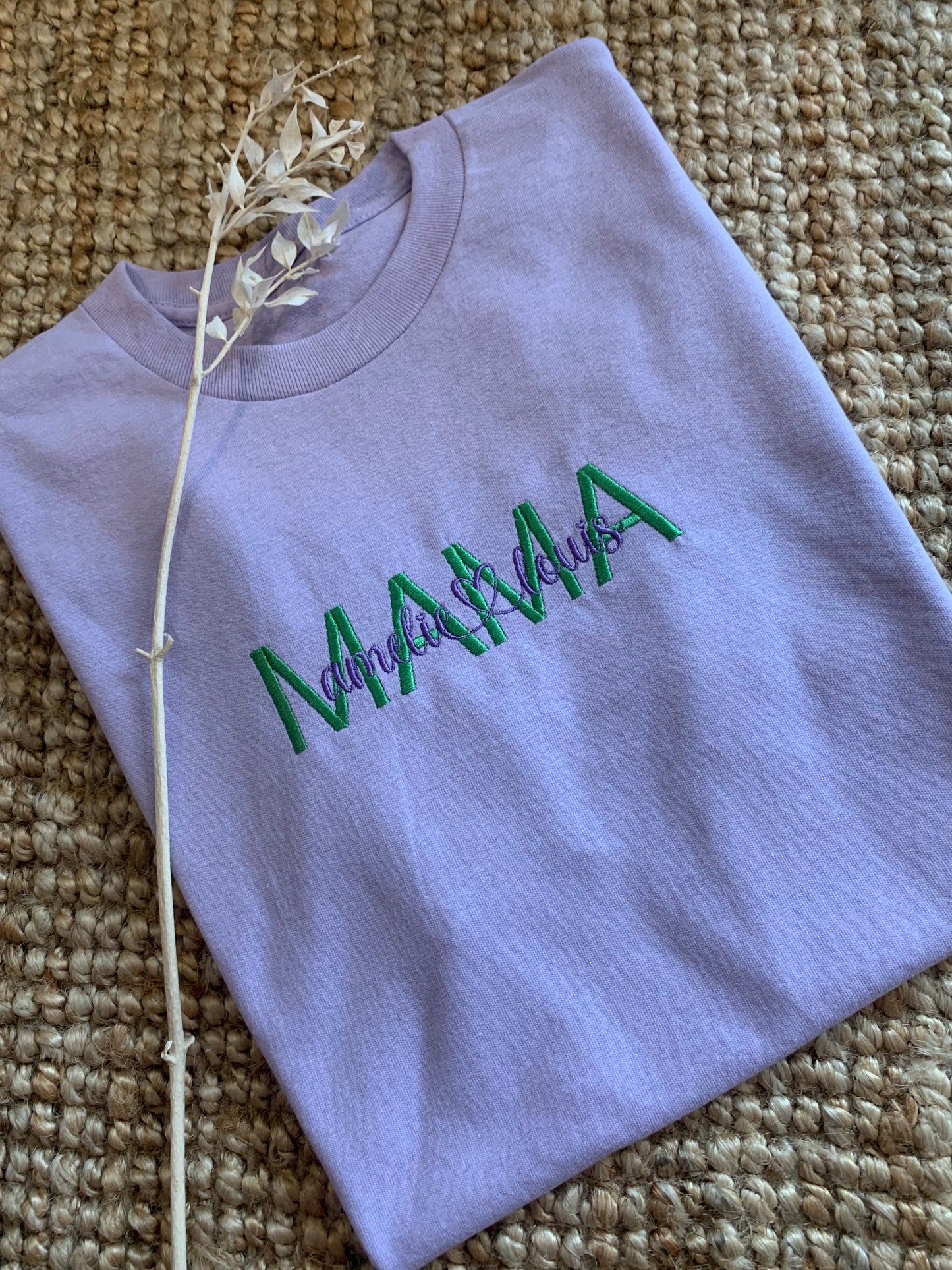 Geborduurde t-shirt - Caro B Handmade - mama - meter - oma - Moederdag - Merchtem