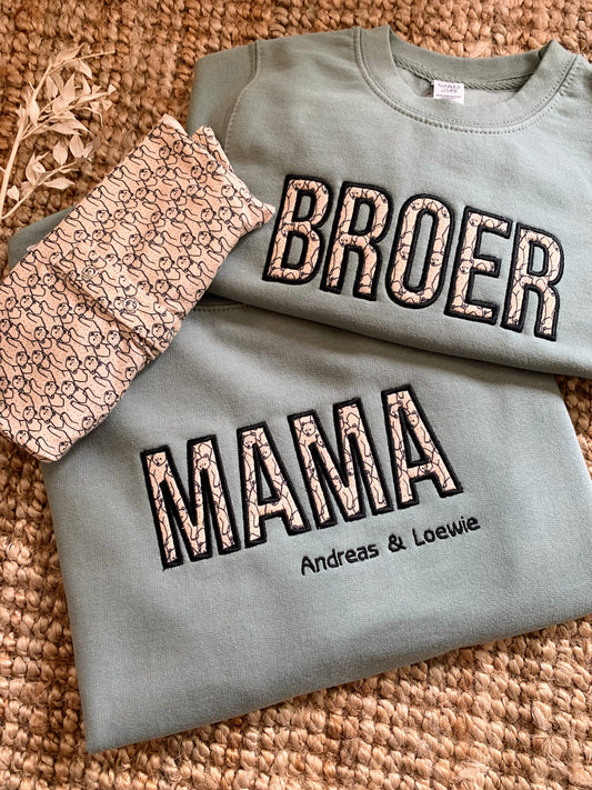 mama sweater - lijntekening - geborduurd met de kleertje van je babay - uniek - Caro B handmade - Merchtem