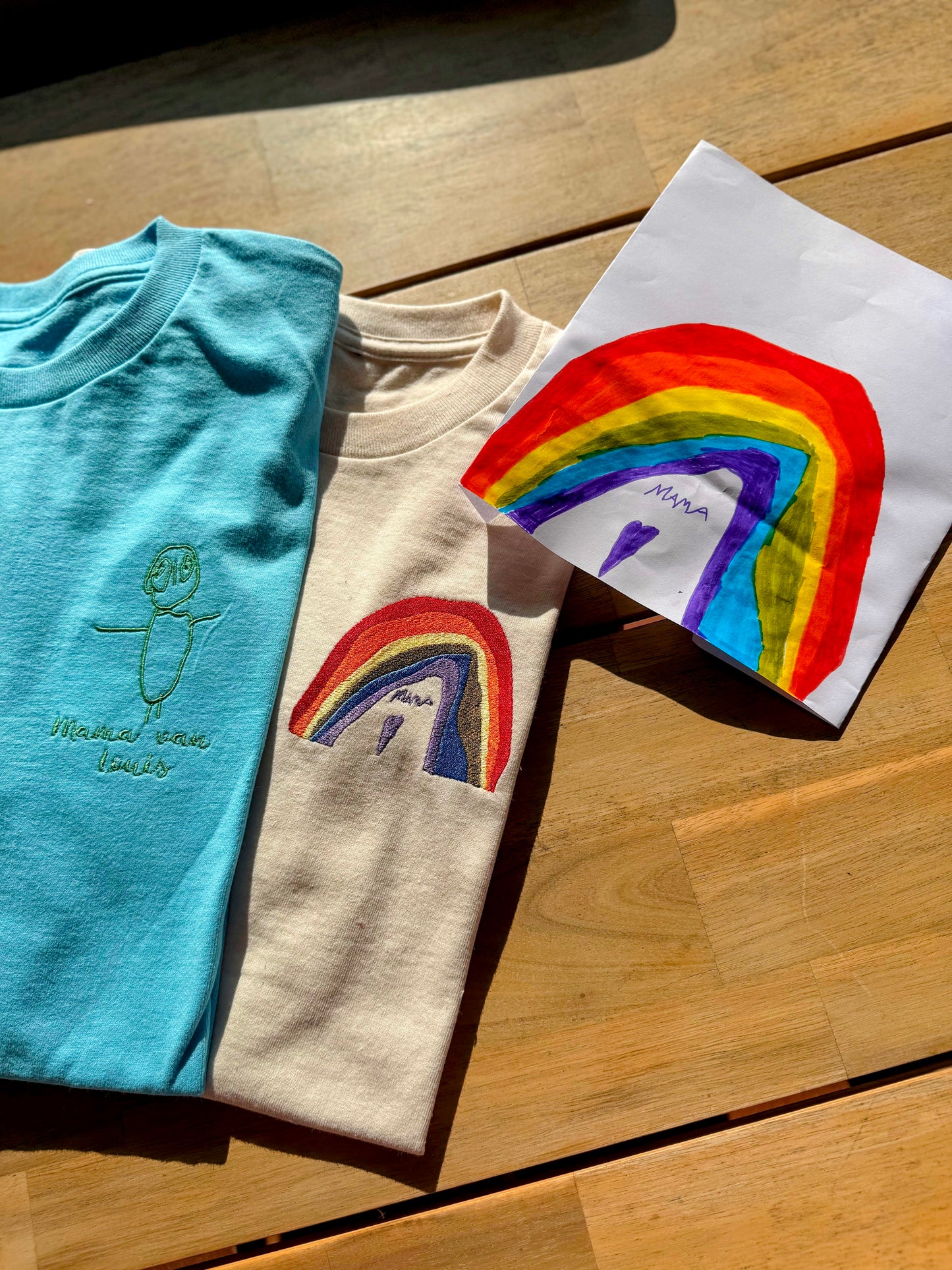 T-shirt avec dessin au trait - Portrait de famille - Fête des Pères - Fête des Mères