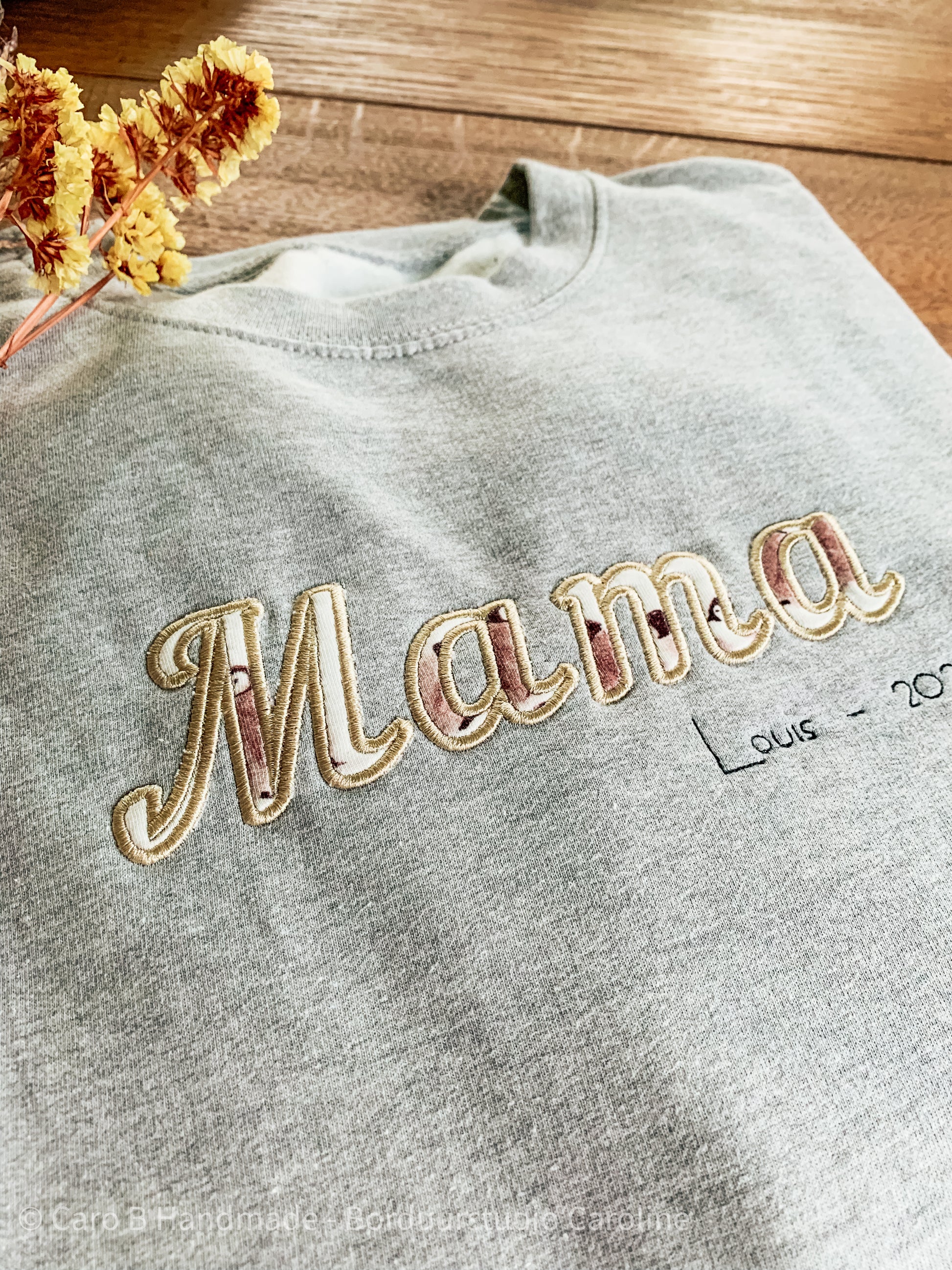 Mama sweater met babykleding Moederdag Herinnering aan je kraamwee Caro B Handmade