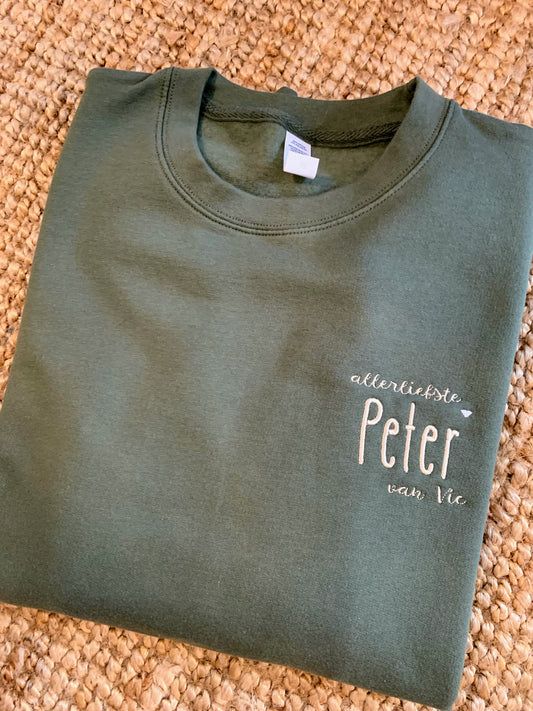 Peter-sweater-peter-vragen-geborduurd-kerstmiscadeau-meter-gepersonaliseerd-met-naam-kindjes