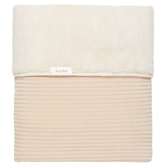 Couverture de berceau en peluche brodée avec prénom - Koeka - Beige